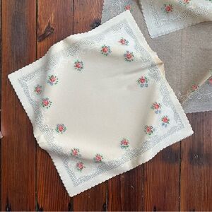 Vintage 1950s Harley hand painted floral print paper napkins, 18 count